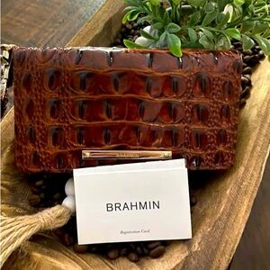 Brahmin Wallet